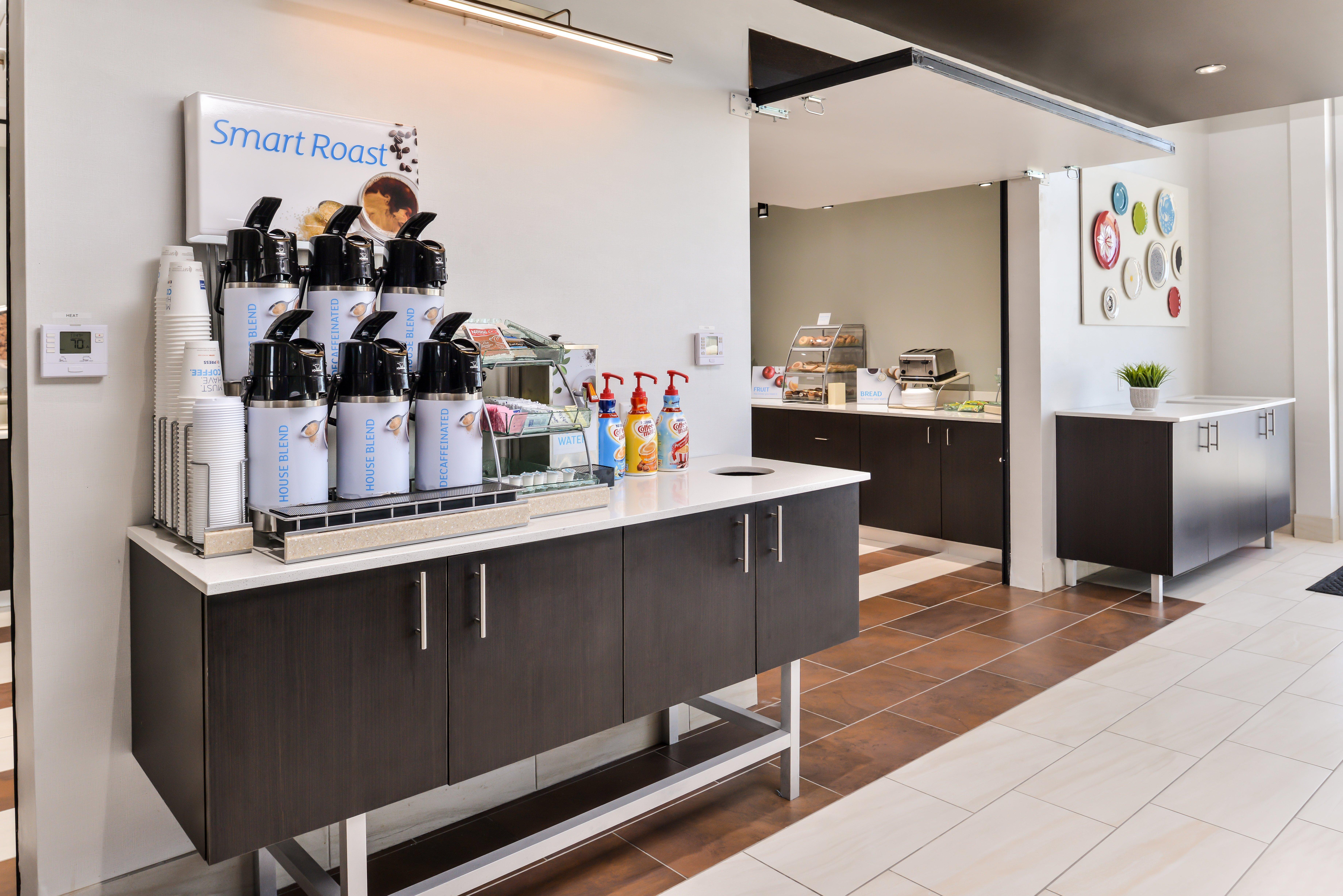 Express & - Kansas - By Ihg Lee's Summit